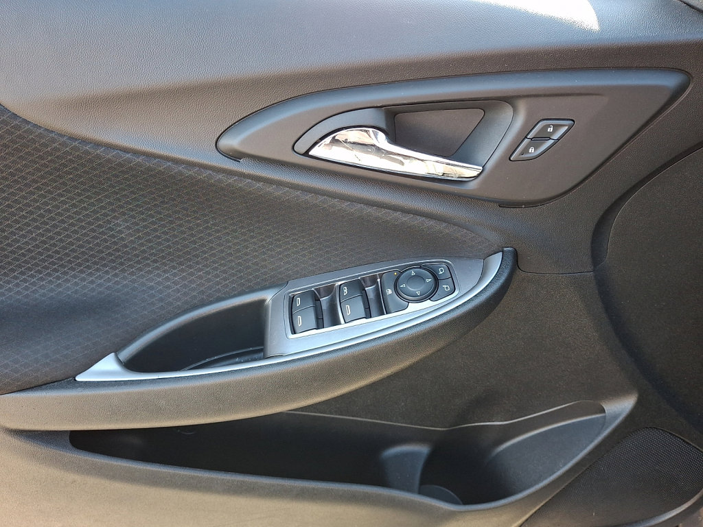 Used 2024 Chevrolet Malibu LT image 23