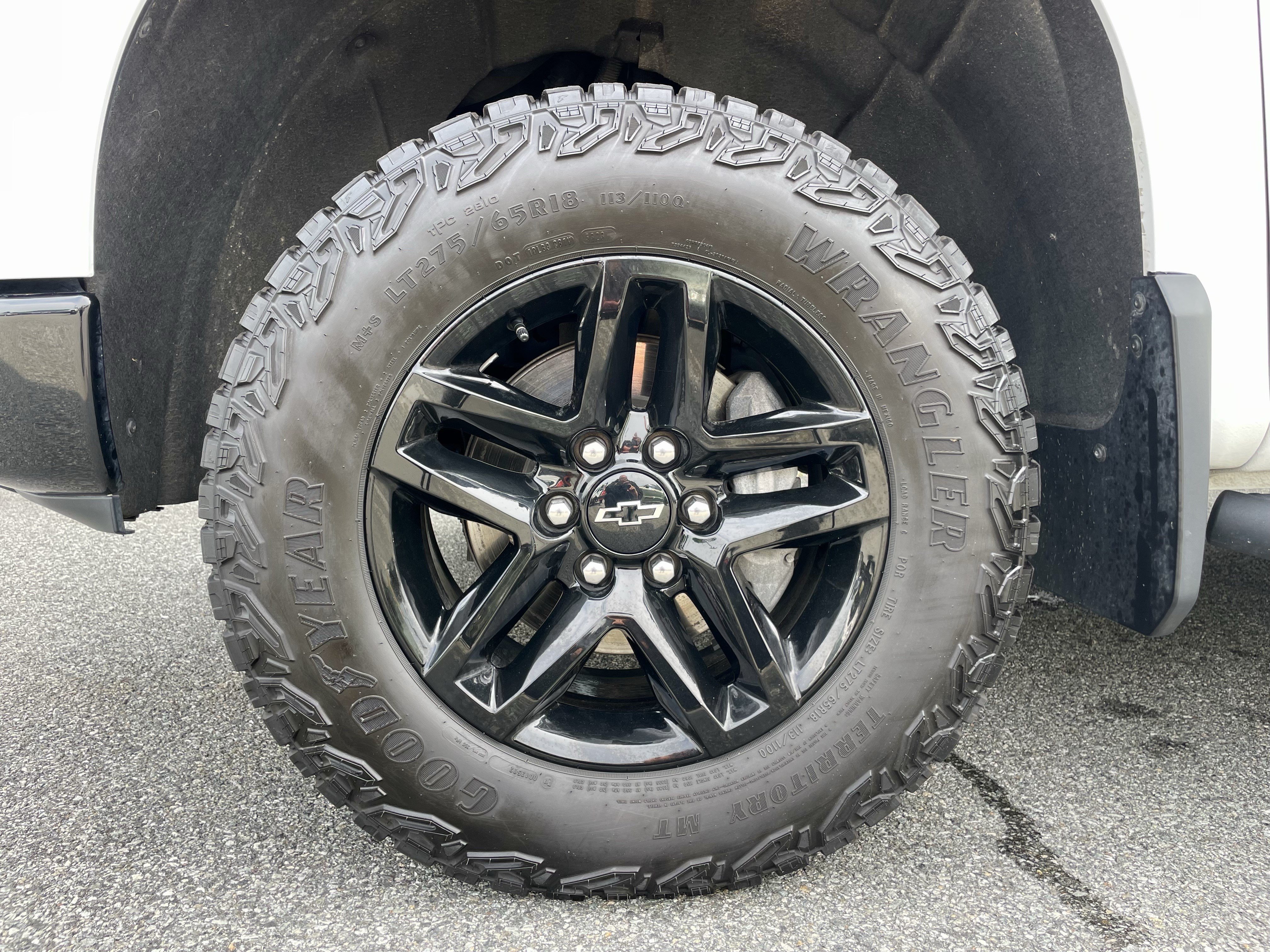 Used 2024 Chevrolet Silverado 1500 Custom Trail Boss AWD/4WD image 9