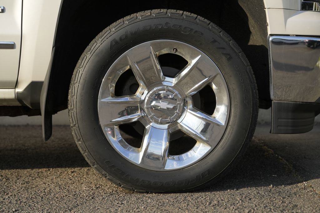 Used 2014 Chevrolet Silverado 1500 LTZ w/ LTZ Plus Package AWD/4WD image 10