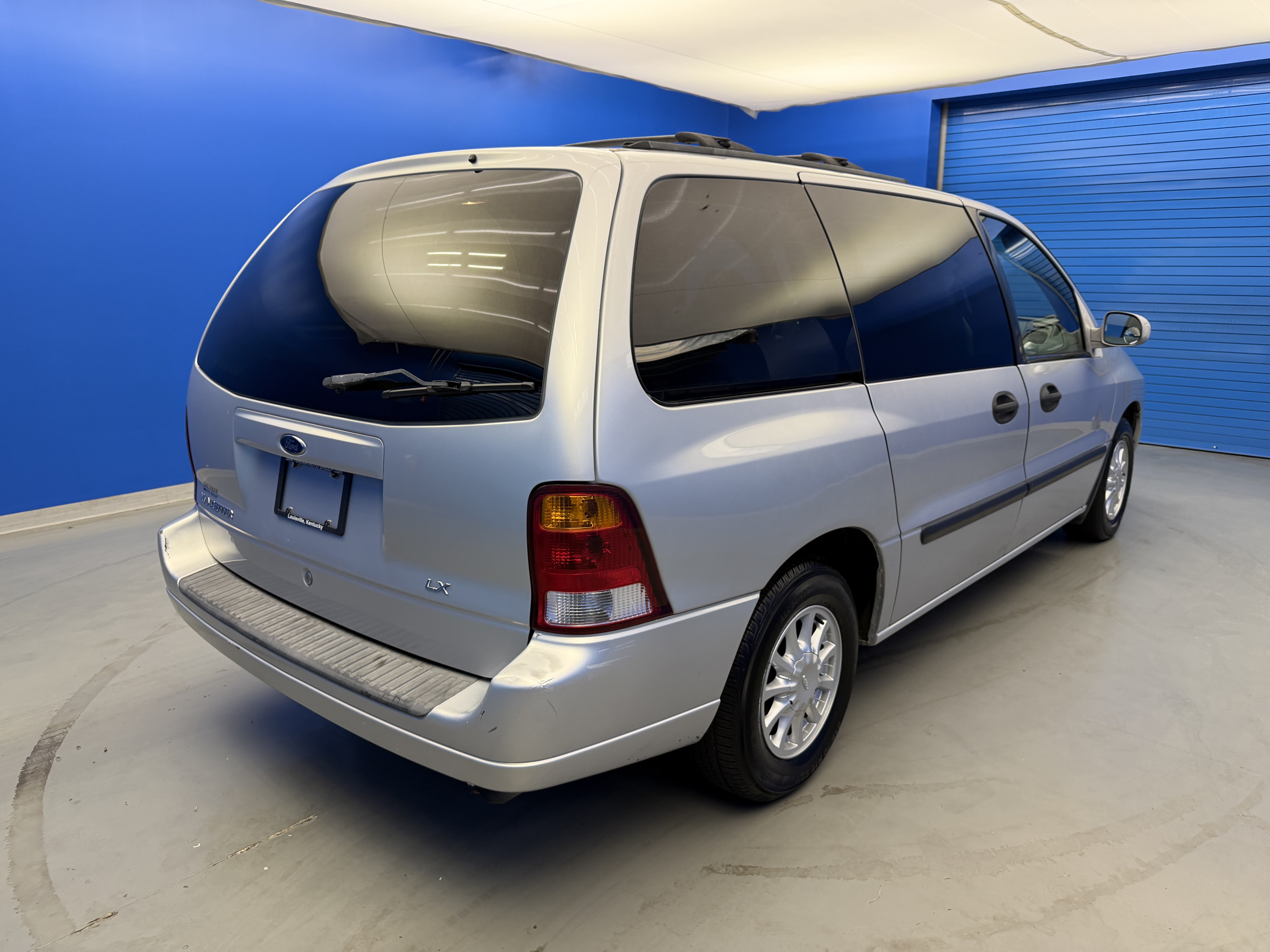 Used 2003 Ford Windstar LX FWD image 7