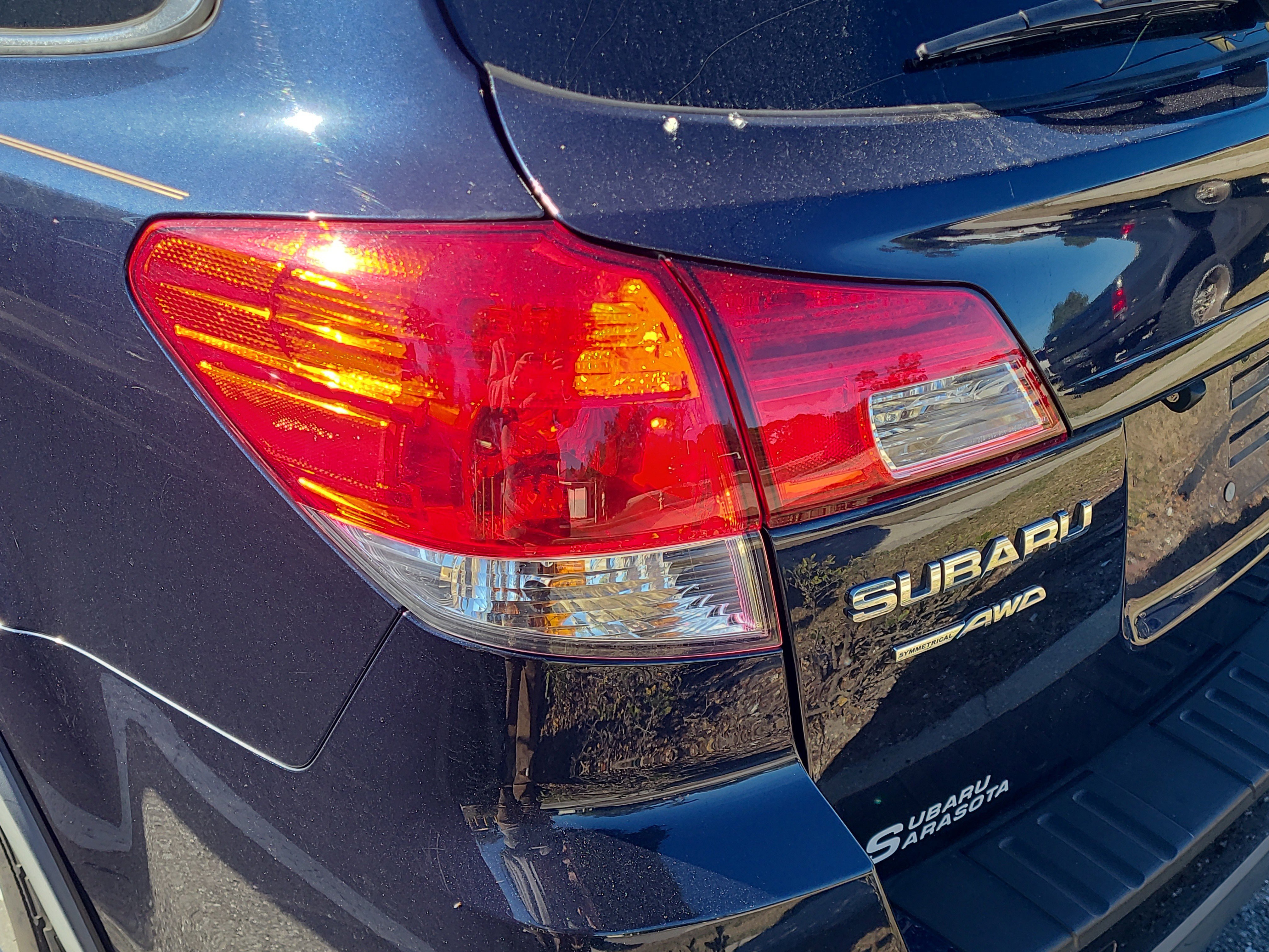 Used 2013 Subaru Outback 2.5i Limited w/ Moonroof Pkg image 7