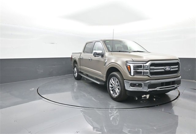 New 2025 Ford F150 Lariat w/ Equipment Group 501A Mid