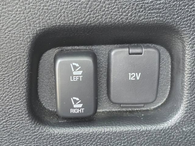 Used 2023 Ford Edge SEL w/ Convenience Package image 44