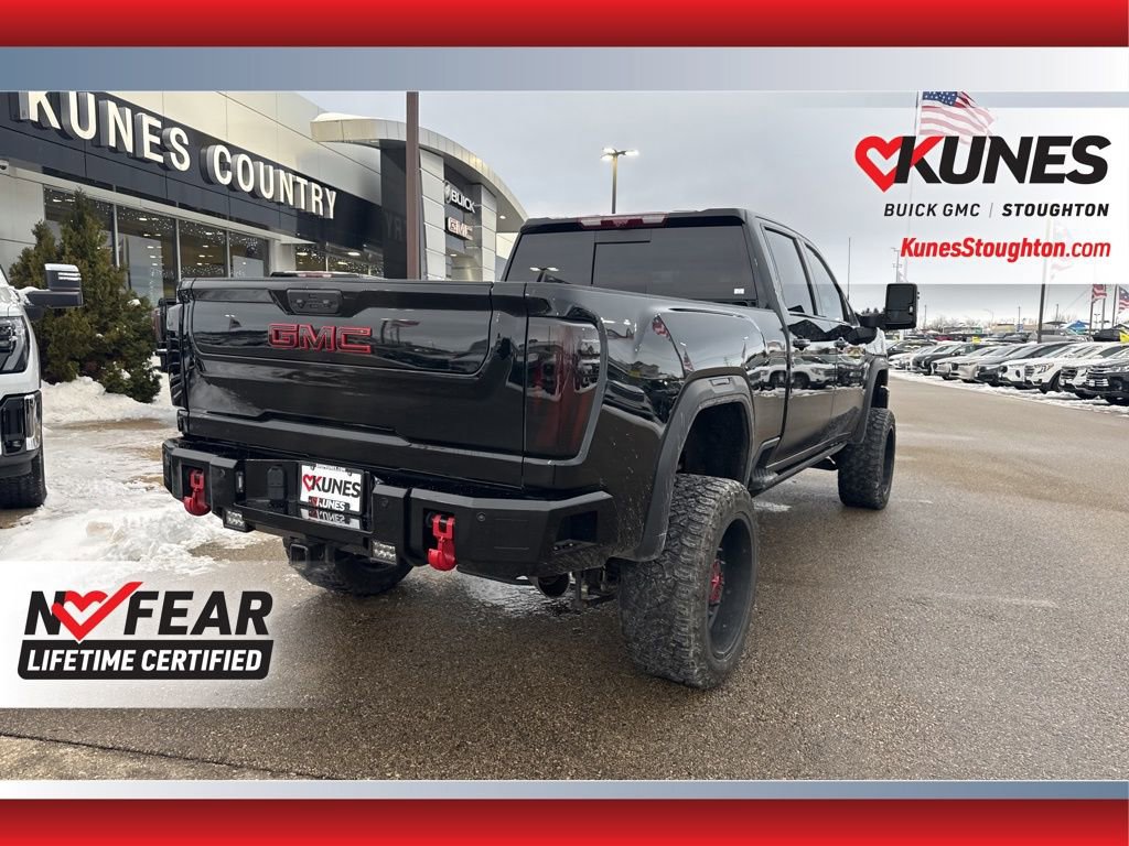 Used 2024 GMC Sierra 2500 AT4X image 11