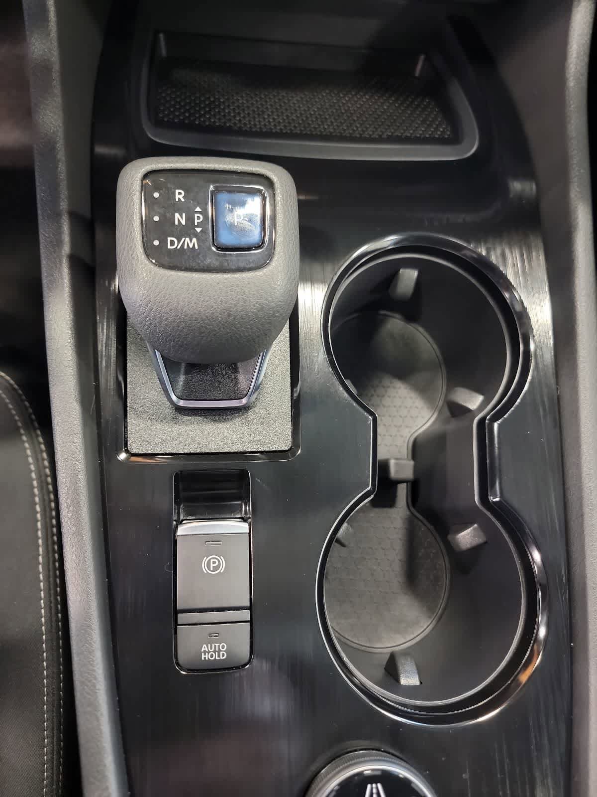 Used 2022 Nissan Rogue SV AWD/4WD image 4