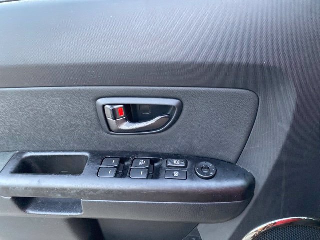 Used 2011 Kia Soul + w/ Audio Pkg FWD image 18