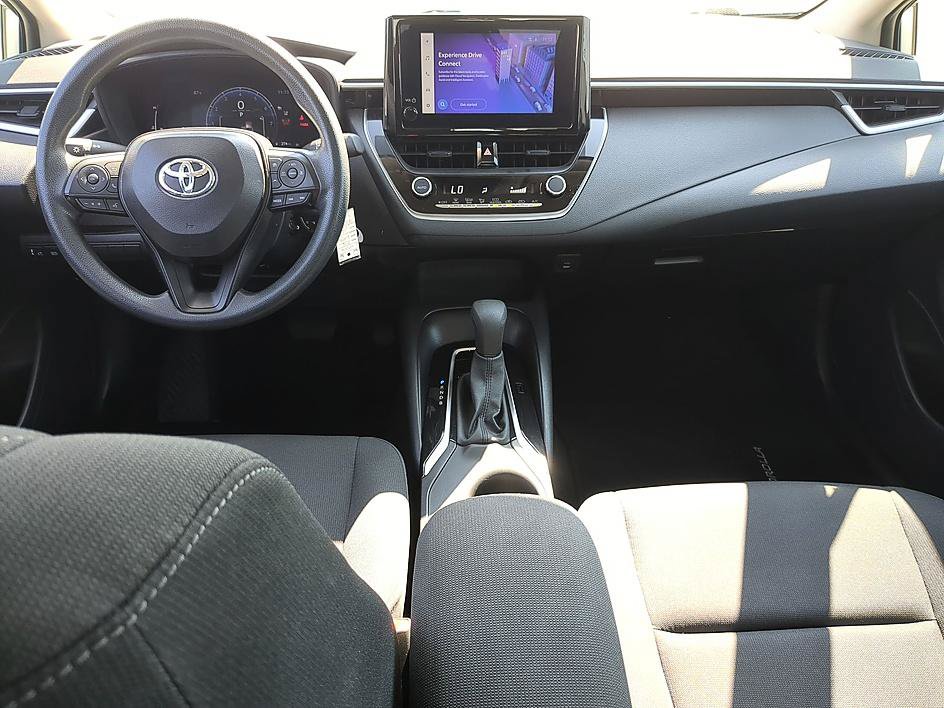 Used 2026 Toyota Corolla LE FWD image 29