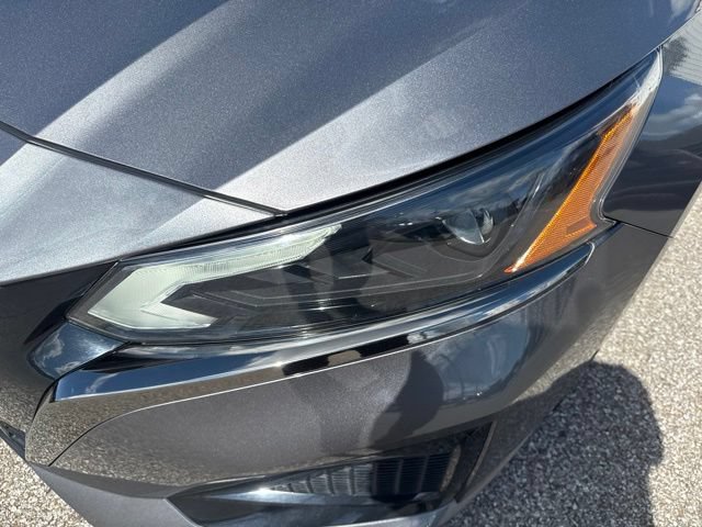 Used 2024 Nissan Altima 2.0 SR FWD image 9