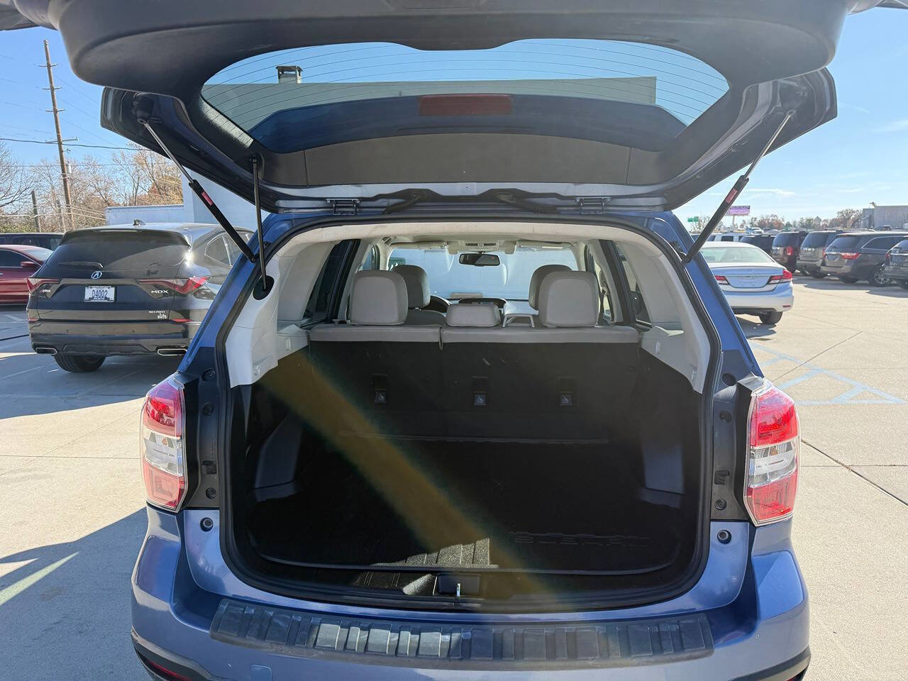 Used 2015 Subaru Forester 2.5i Limited image 10