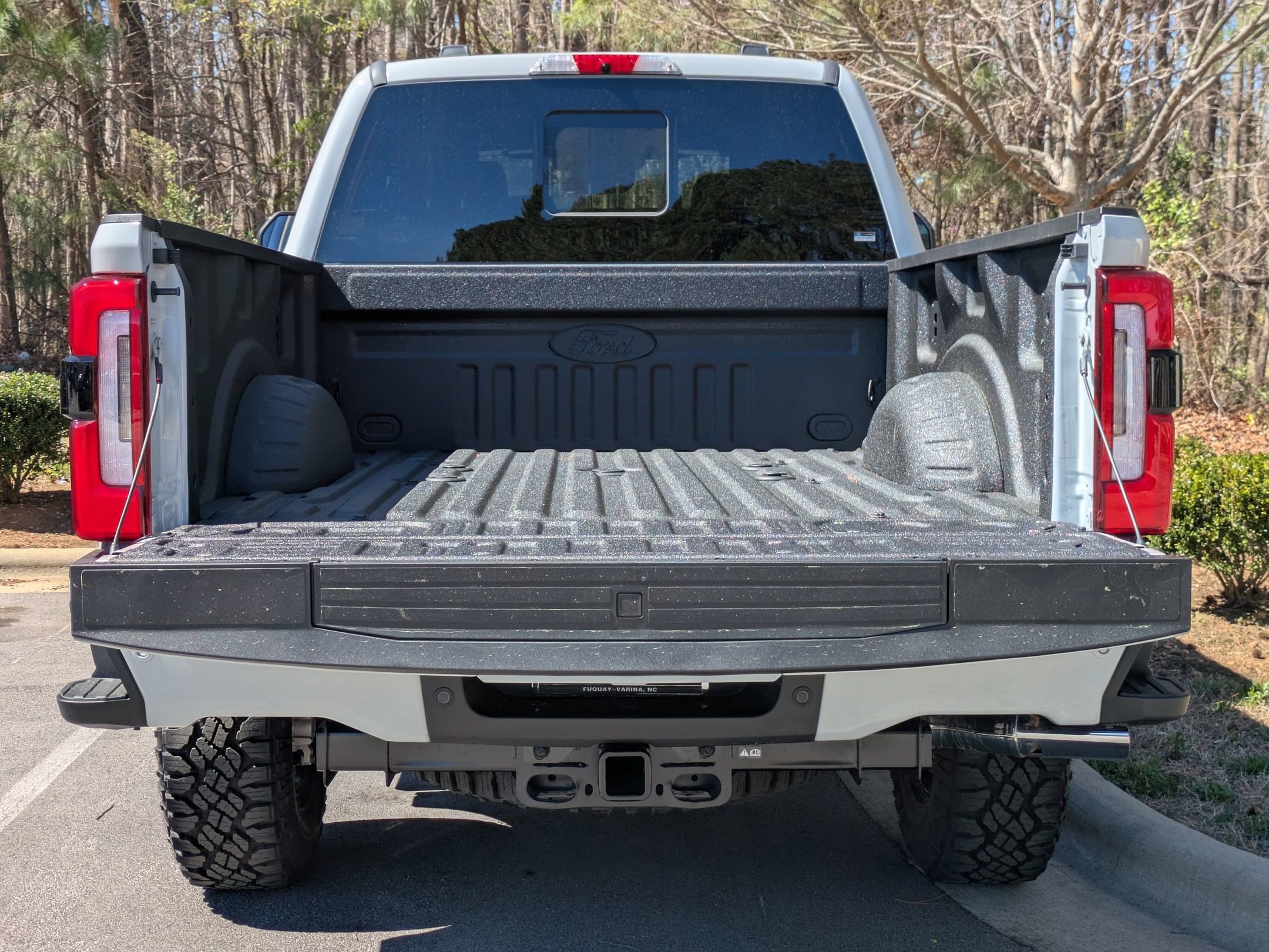 New 2026 Ford F350 Platinum w/ Tremor Off-Road Package image 32