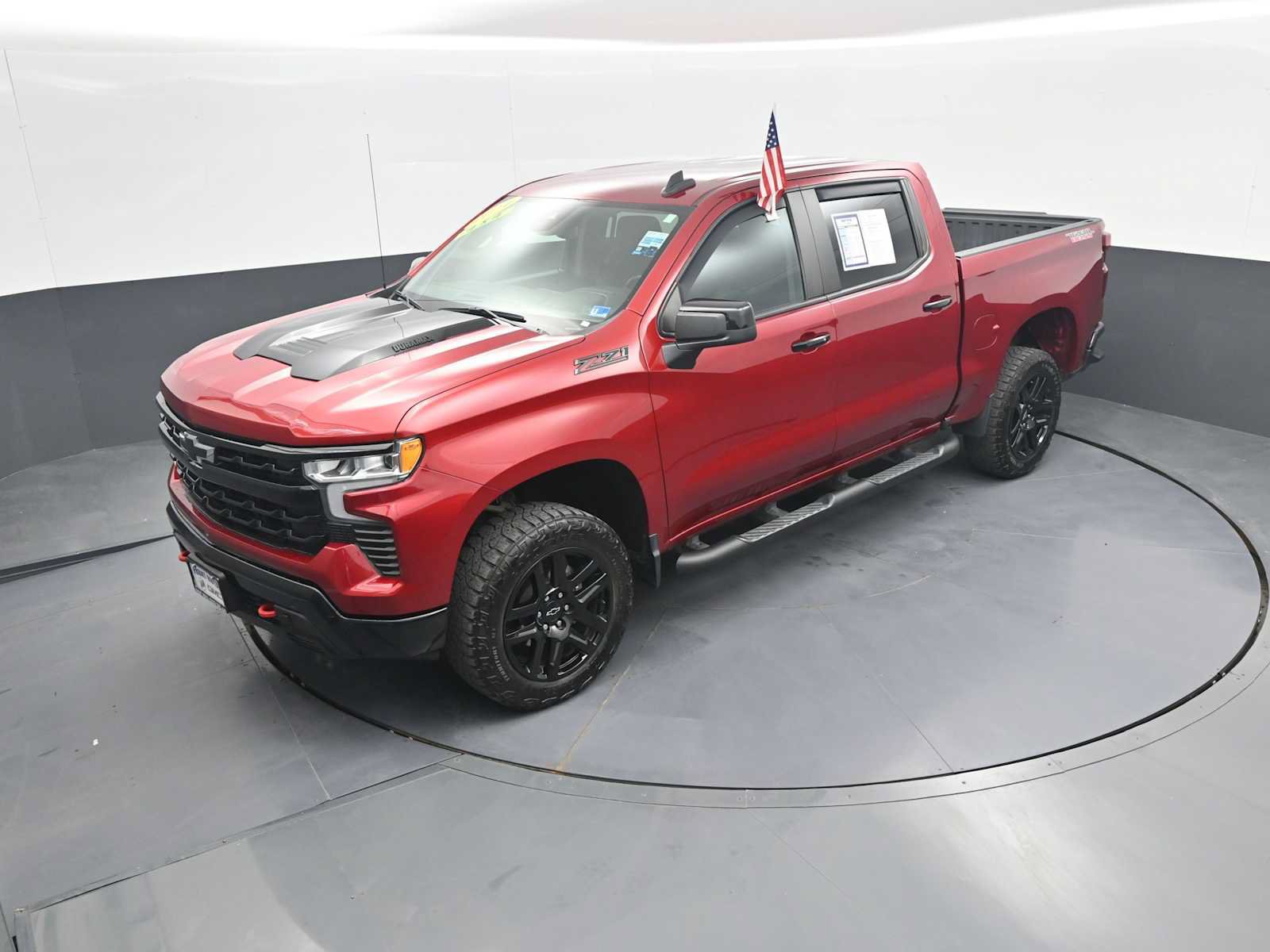 Used 2024 Chevrolet Silverado 1500 LT Trail Boss w/ LPO, Dark Essentials Package AWD/4WD image 27