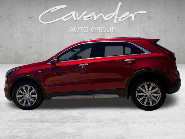 Used 2022 Cadillac XT4 Premium Luxury w/ Technology Package FWD image 13