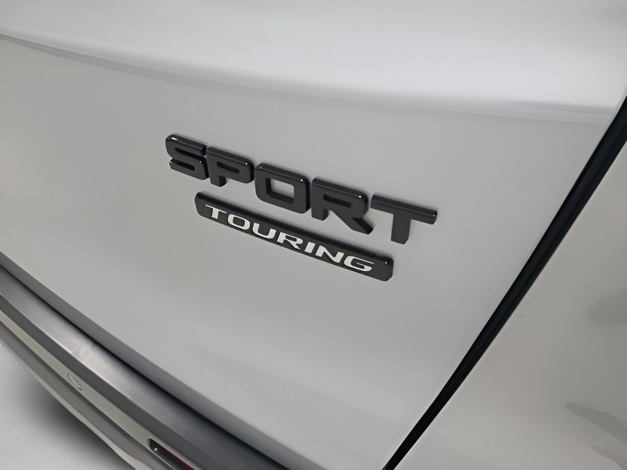 Used 2026 Honda CR-V Sport Touring image 8