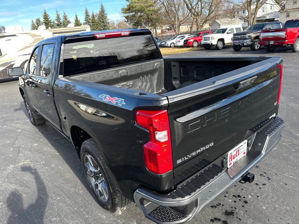 Used 2025 Chevrolet Silverado 1500 LT image 8