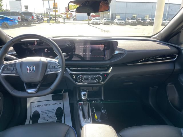 Used 2024 Buick Envista Sport Touring w/ Convenience I Package FWD image 11