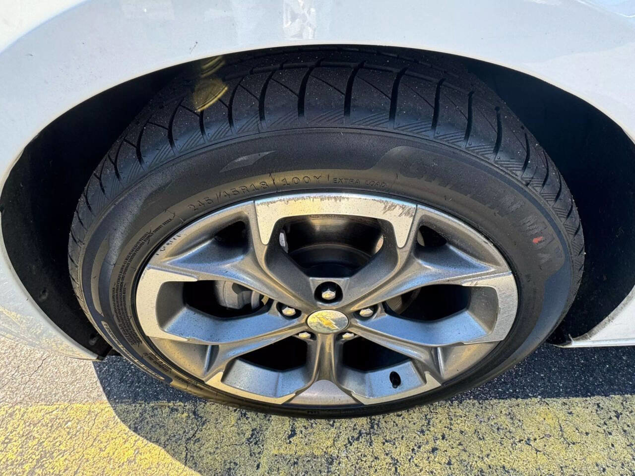 Used 2021 Chevrolet Malibu LT image 38