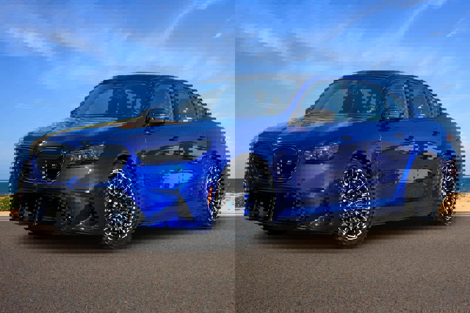 Used 2025 BMW M5 w/ Carbon Package