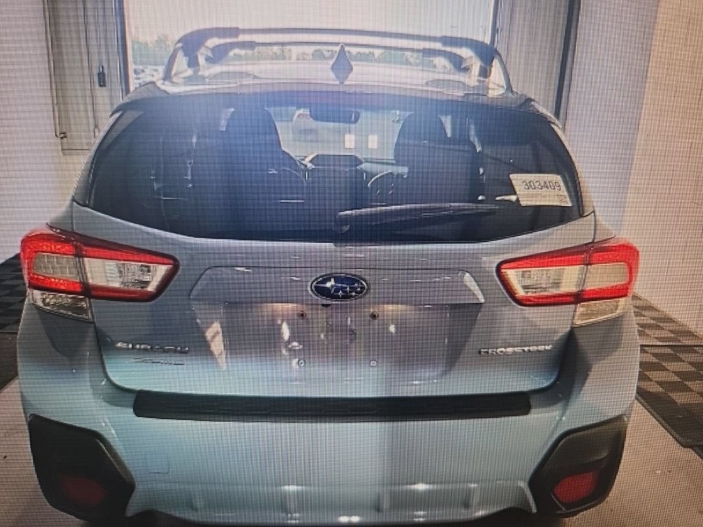 Used 2019 Subaru Crosstrek 2.0i Premium w/ Eyesight System AWD/4WD image 4