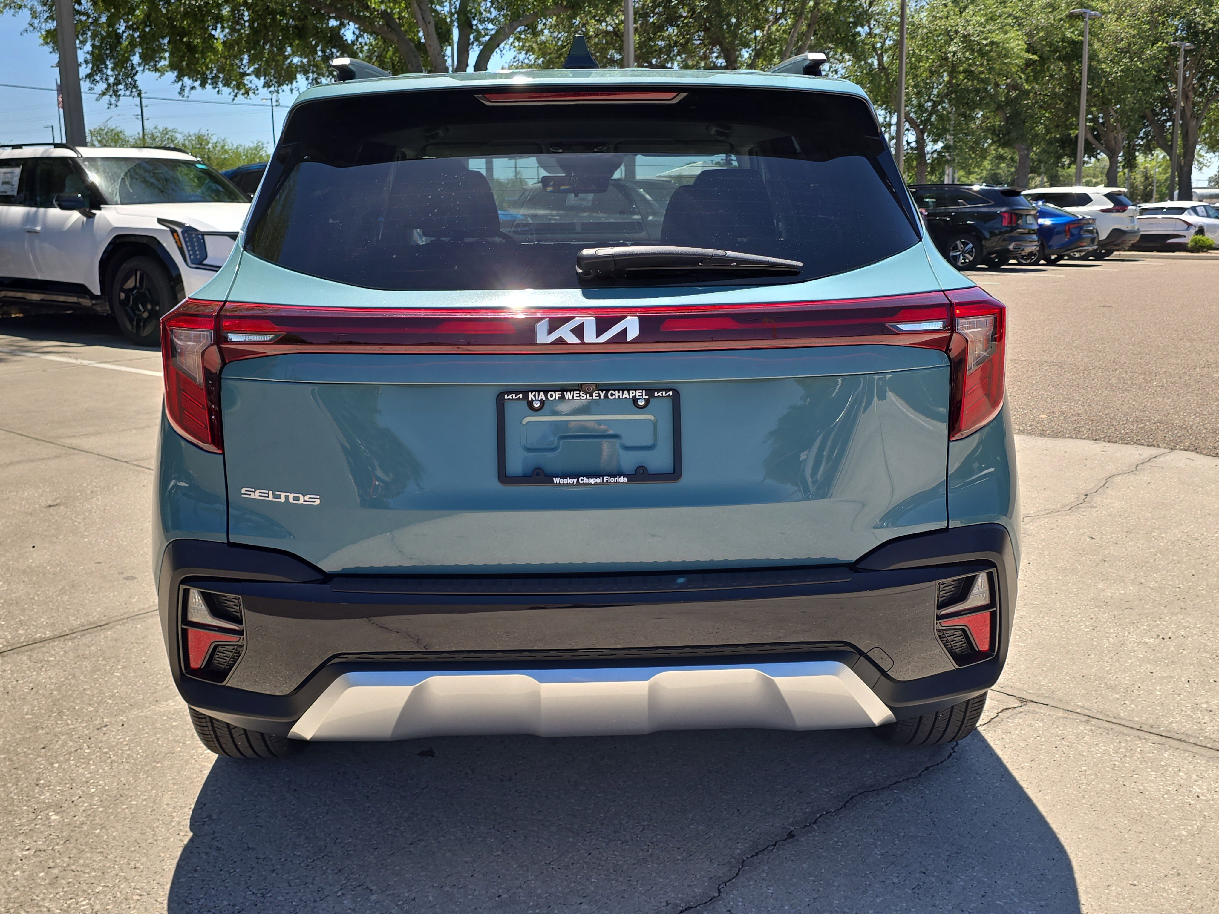 Certified 2024 Kia Seltos EX image 7