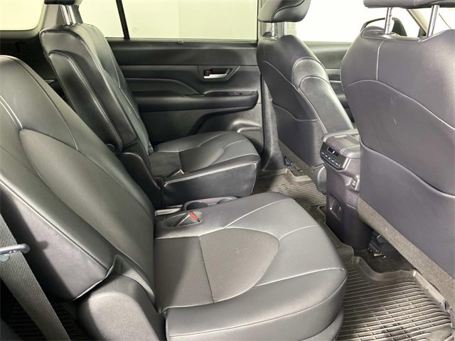 Used 2024 Toyota Grand Highlander XLE image 13