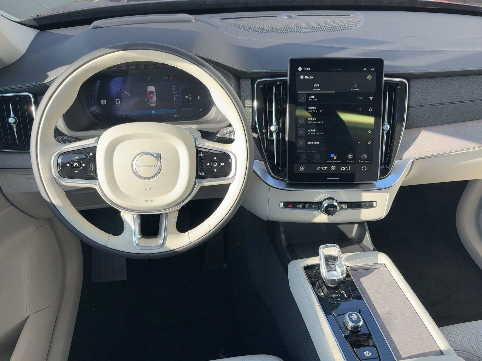 New 2026 Volvo XC90 B6 Ultra image 28