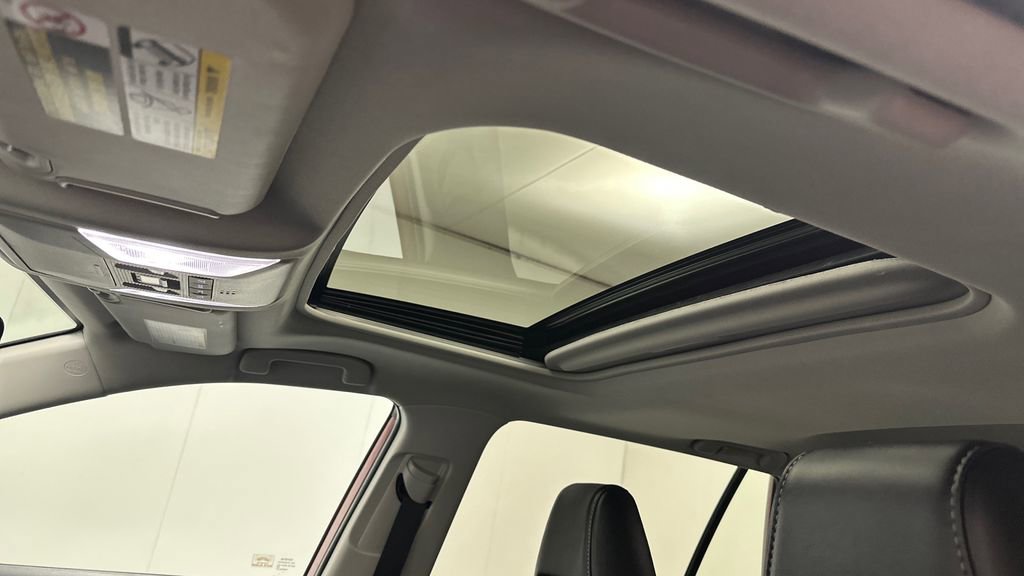 Certified 2022 Toyota RAV4 XLE Premium image 17