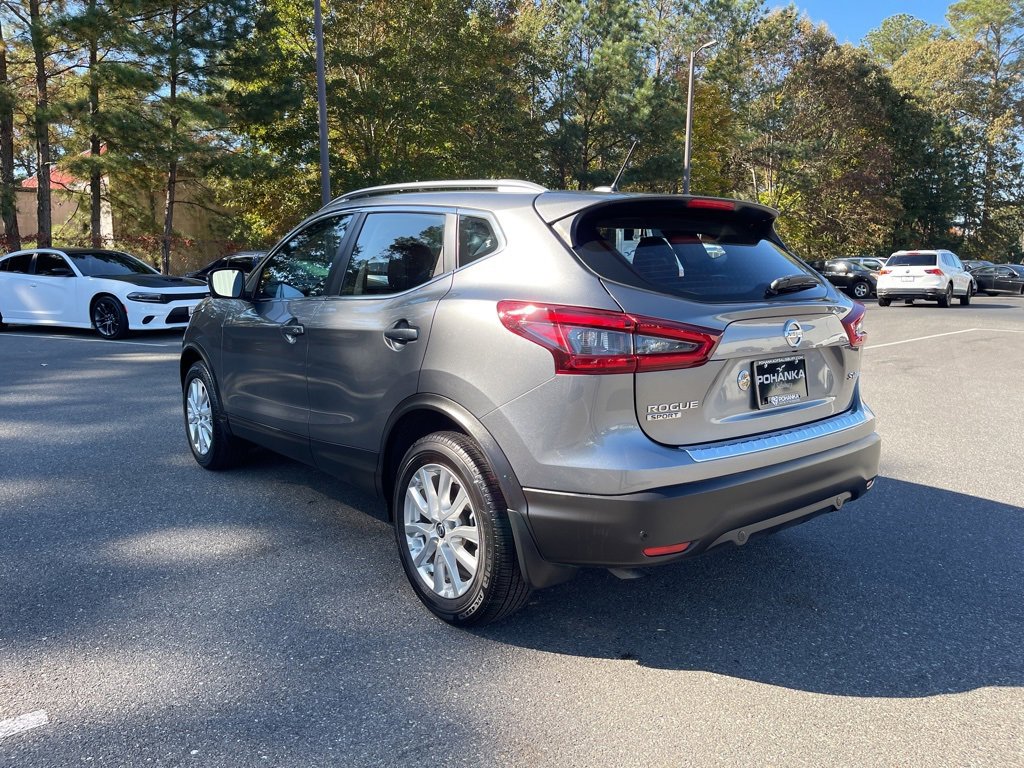 Used 2022 Nissan Rogue Sport SV w/ Technology Package image 7