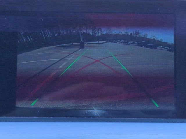 Used 2018 BMW 330i xDrive Sedan w/ Convenience Package image 20