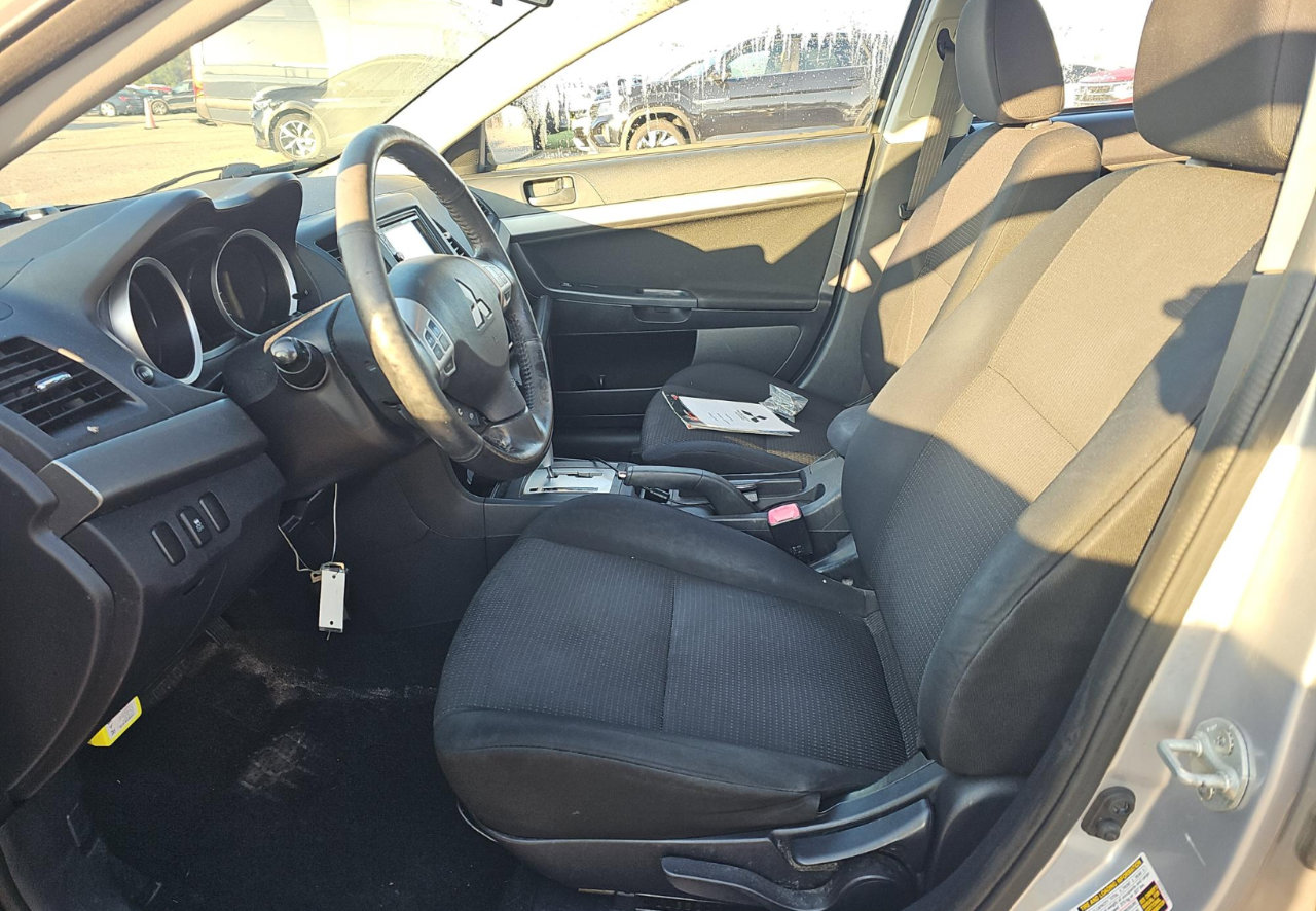 Used 2011 Mitsubishi Lancer SE image 9