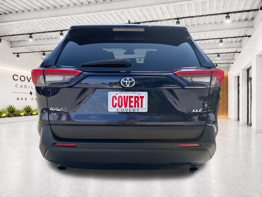 Used 2024 Toyota RAV4 XLE FWD image 10