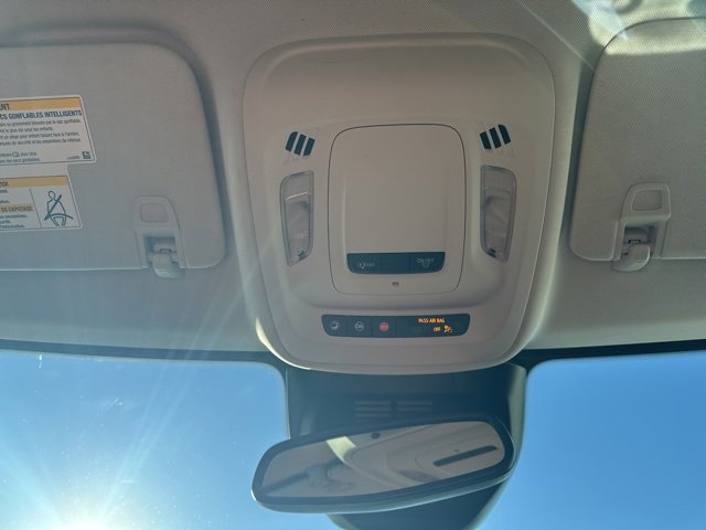 Used 2025 Buick Envision Sport Touring image 23