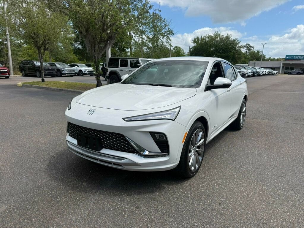 Used 2026 Buick Envista Avenir FWD image 1