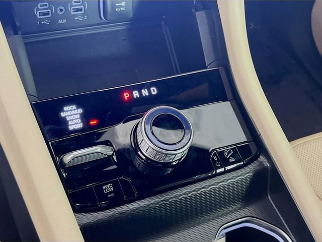 Used 2024 Jeep Grand Cherokee Limited 4xe w/ Luxury Tech Group II AWD/4WD image 18