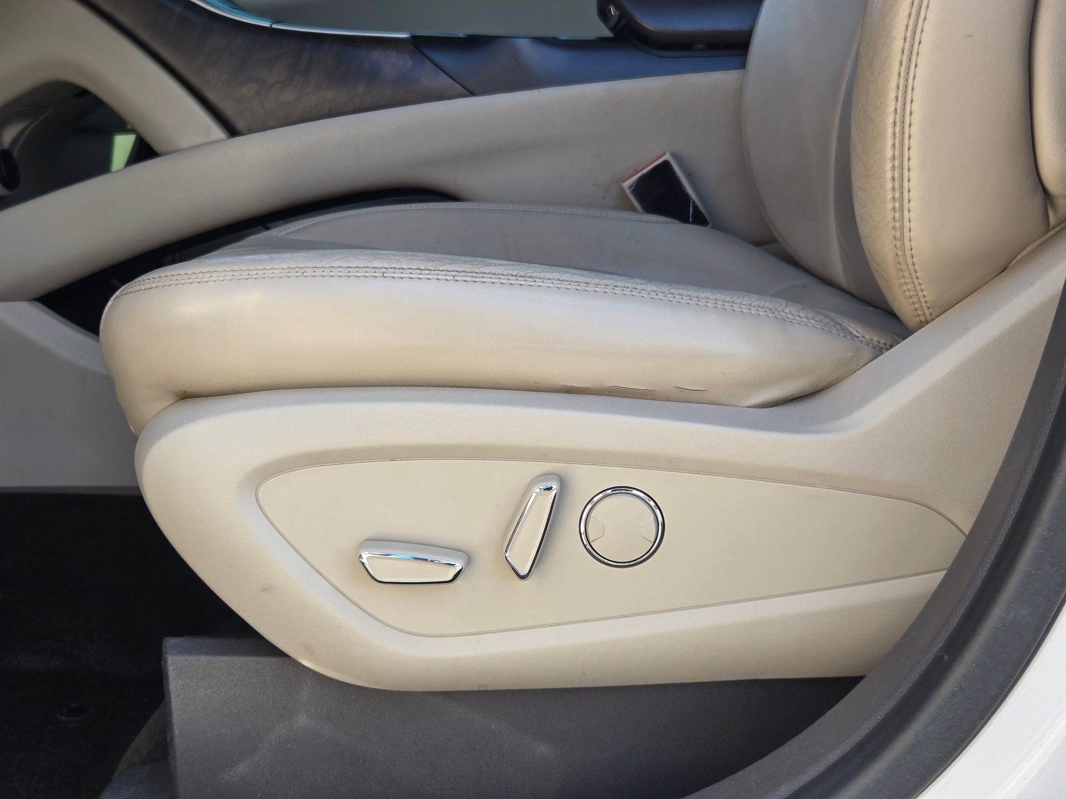 Used 2016 Lincoln MKX Reserve image 23