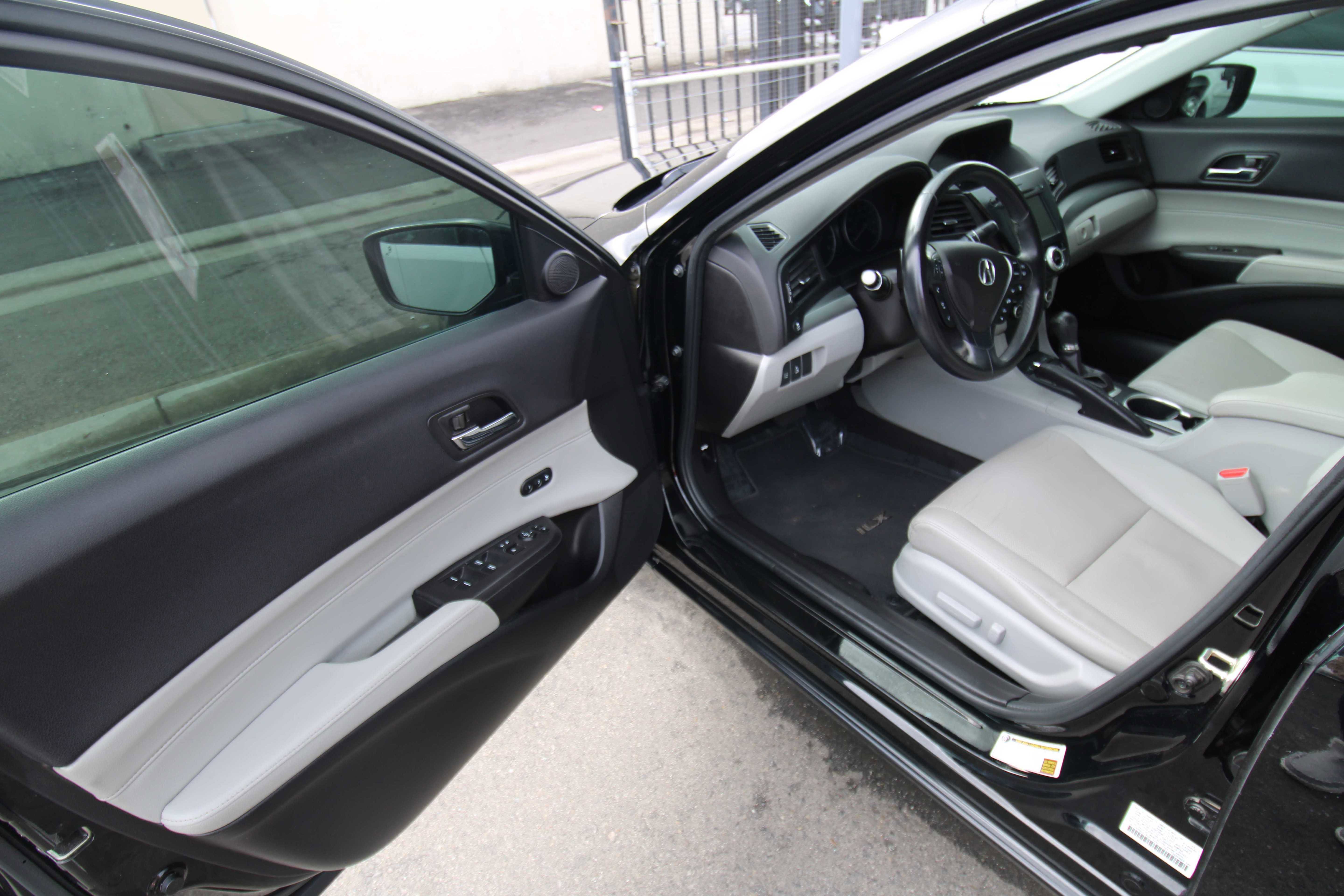 Used 2017 Acura ILX image 14