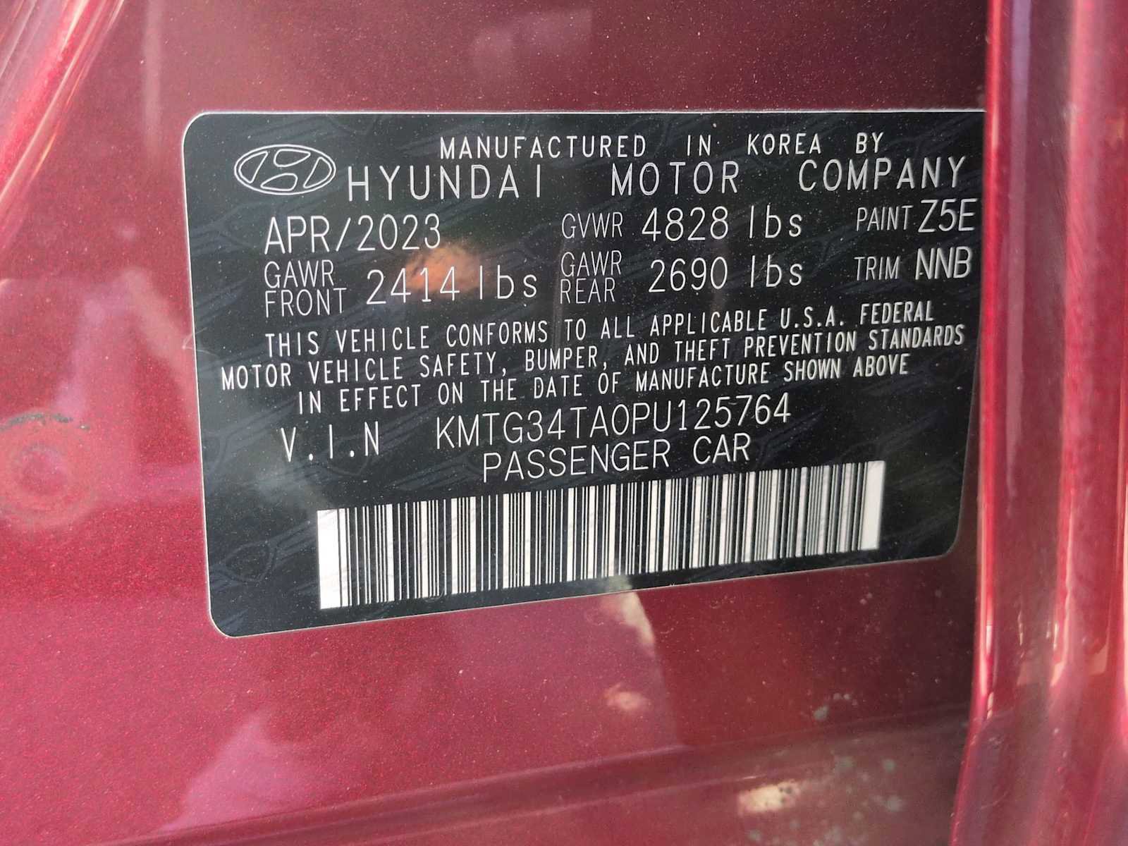 Used 2023 Genesis G70 2.0T image 37