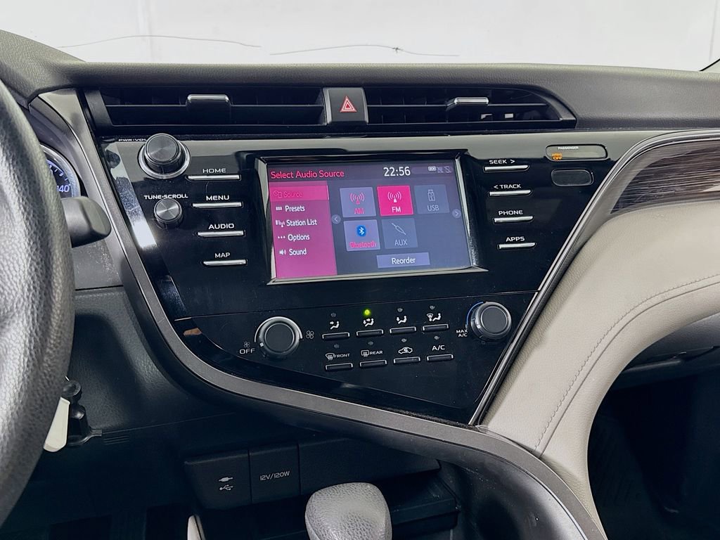 Used 2019 Toyota Camry LE FWD image 21