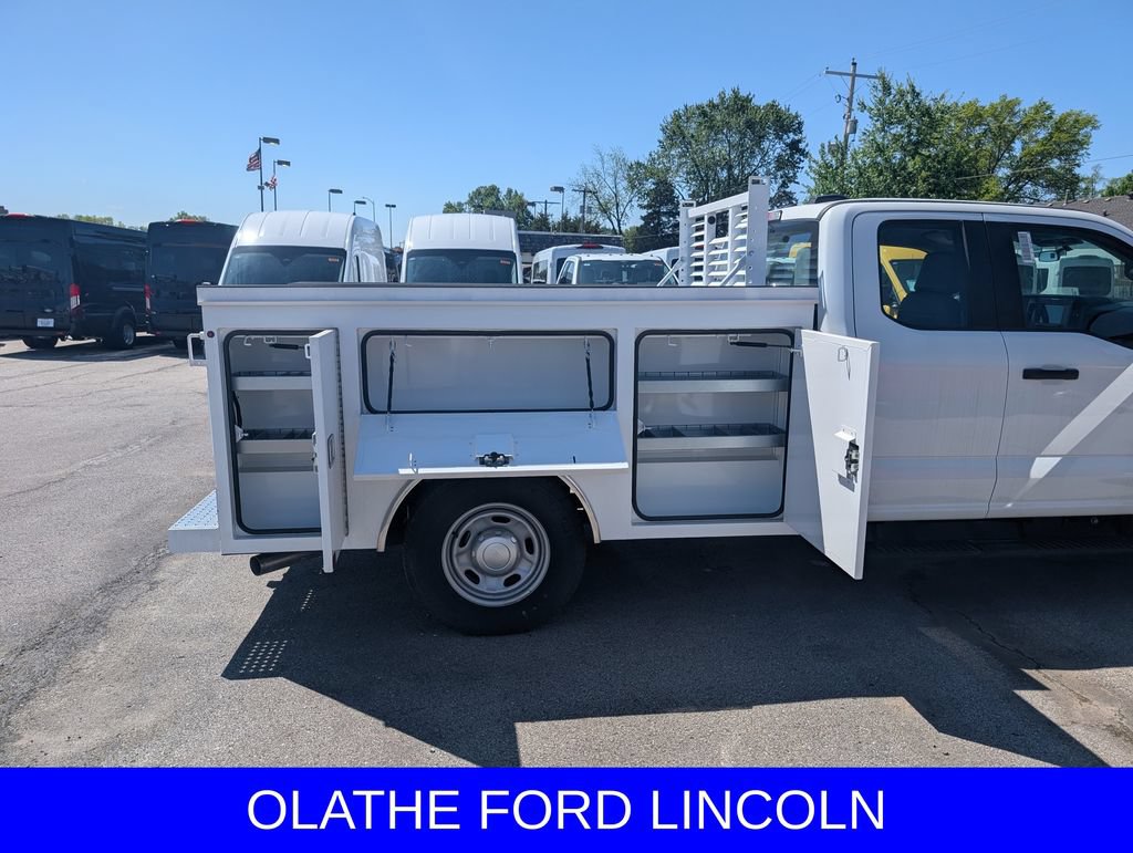New 2025 Ford F250 XL w/ Camper Package RWD image 13