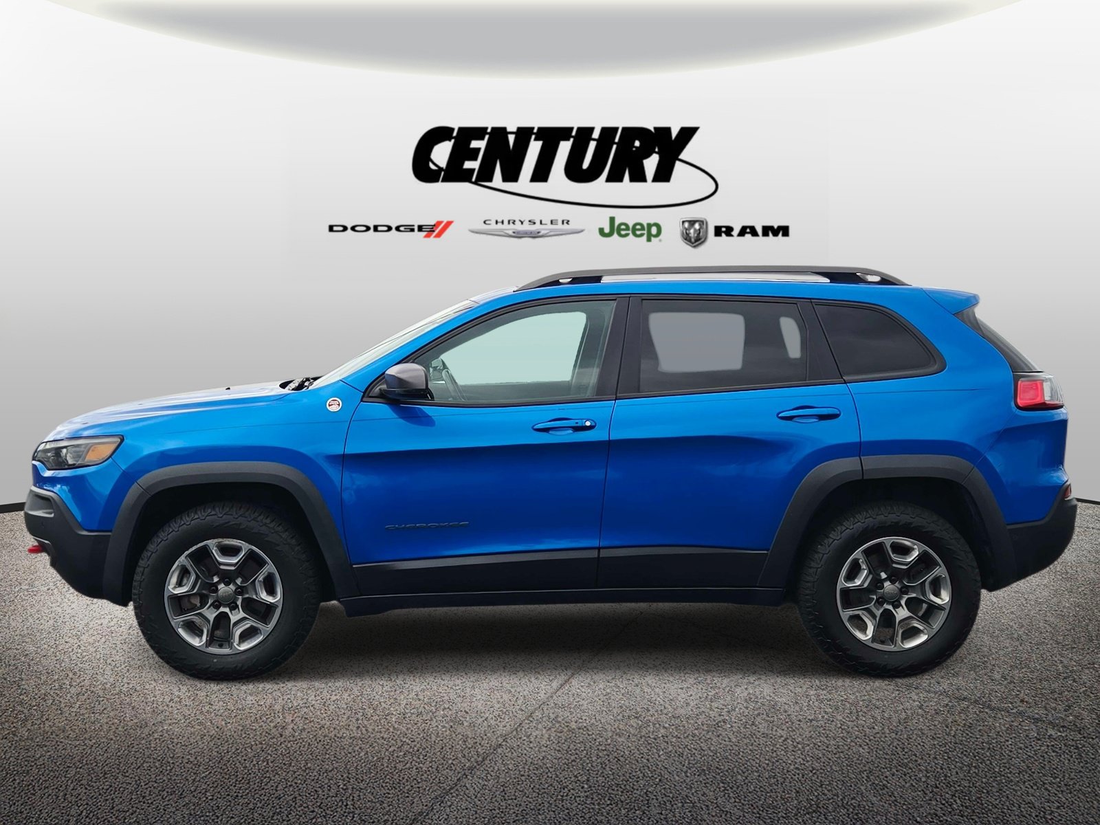 Used 2019 Jeep Cherokee Trailhawk AWD/4WD image 7