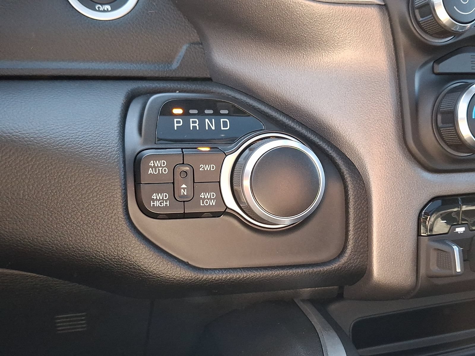 Used 2022 RAM 1500 Big Horn AWD/4WD image 17