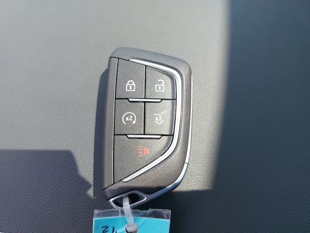 Used 2026 Cadillac Vistiq Luxury image 38