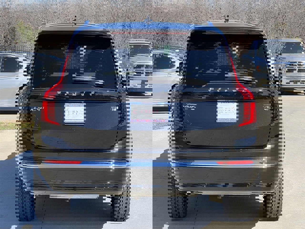 Used 2025 Volvo XC90 T8 Core image 5