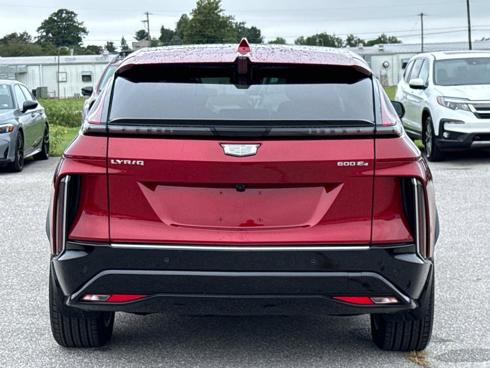 Used 2024 Cadillac Lyriq Luxury w/ LPO, Floor Liner Package image 25