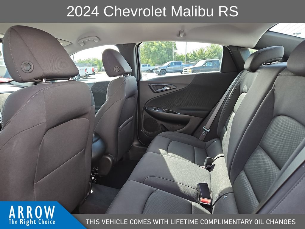 Used 2024 Chevrolet Malibu RS FWD image 19