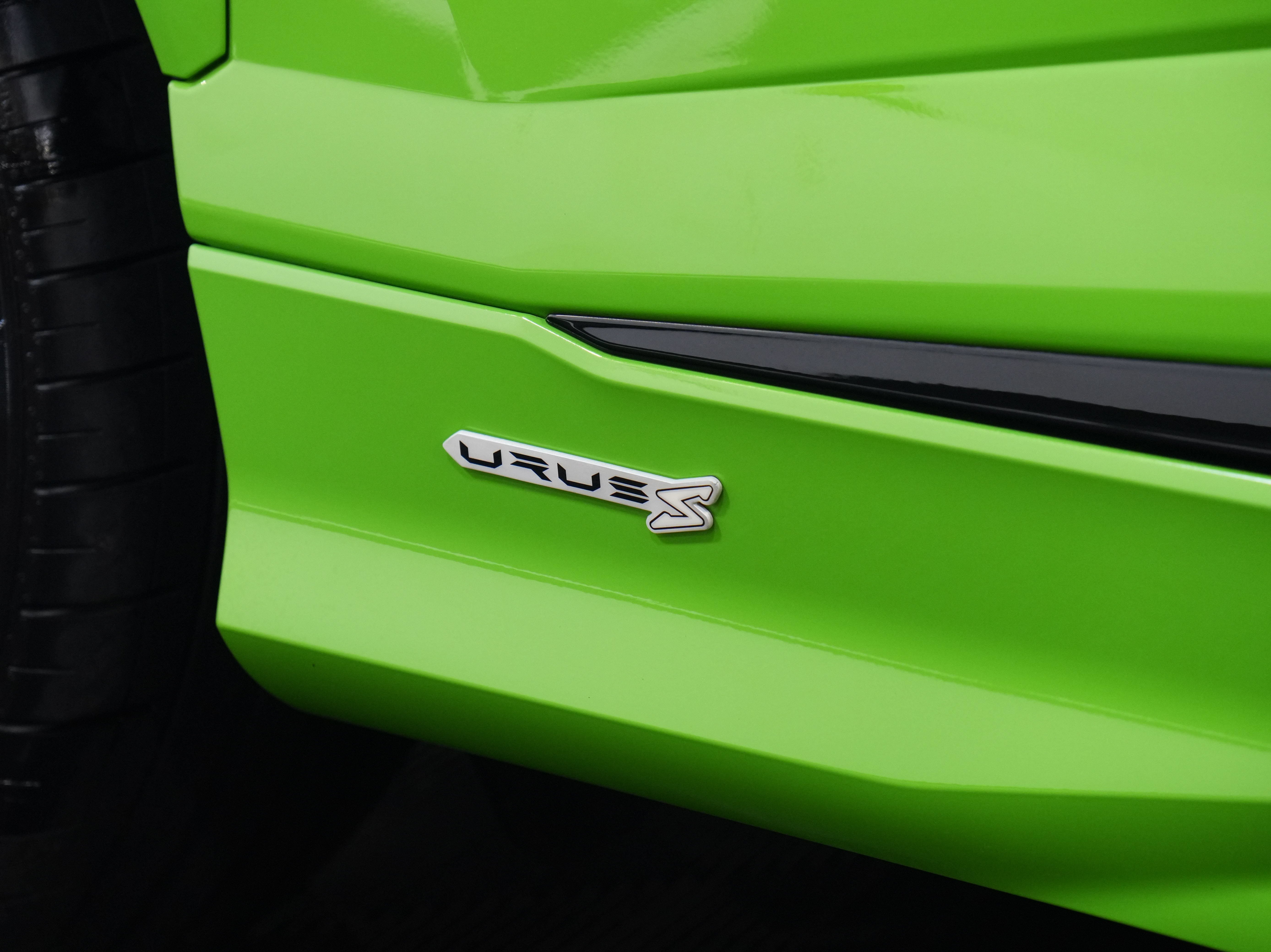Used 2024 Lamborghini Urus S AWD/4WD image 15