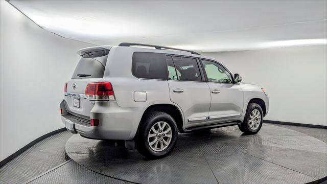 Used 2017 Toyota Land Cruiser AWD/4WD image 8