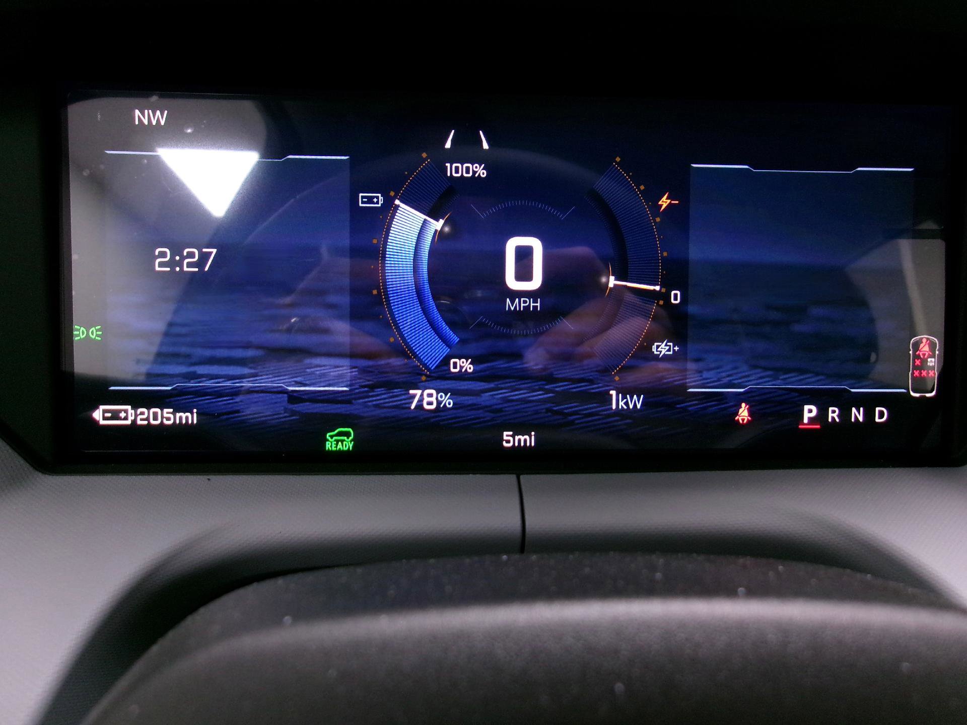 New 2027 Chevrolet Bolt LT w/ Comfort Package FWD image 6