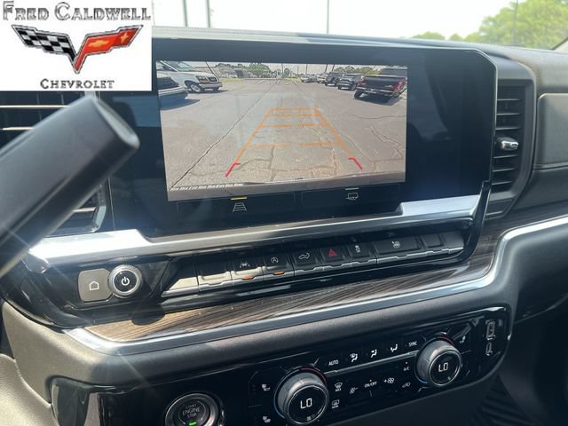 Used 2023 Chevrolet Silverado 1500 LT AWD/4WD image 20