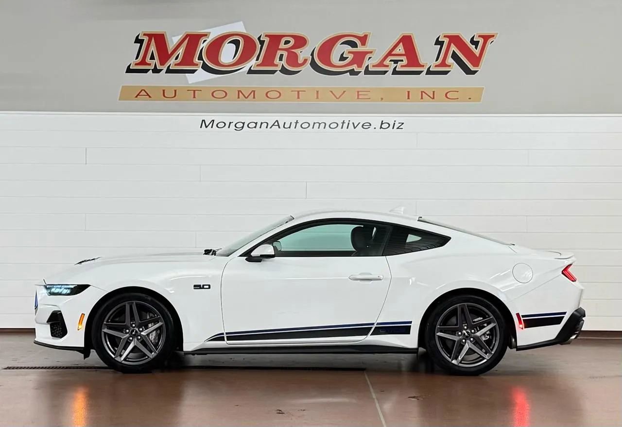 Used 2024 Ford Mustang GT Premium RWD image 6