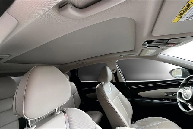 Used 2022 Hyundai Tucson Limited image 19
